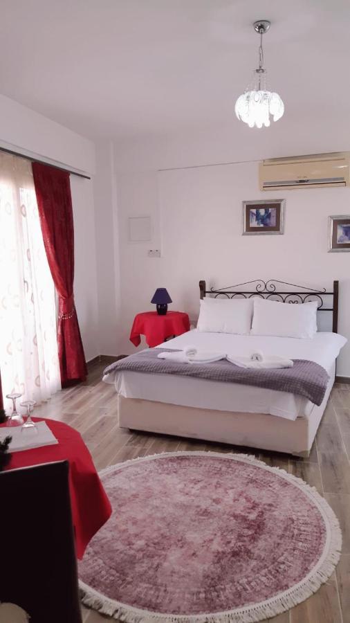 Malia Holiday Let Famagusta  Exteriör bild