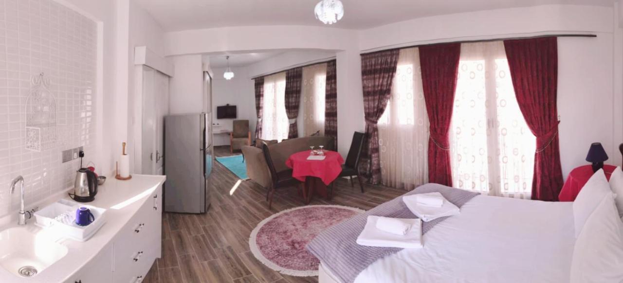 Malia Holiday Let Famagusta  Exteriör bild